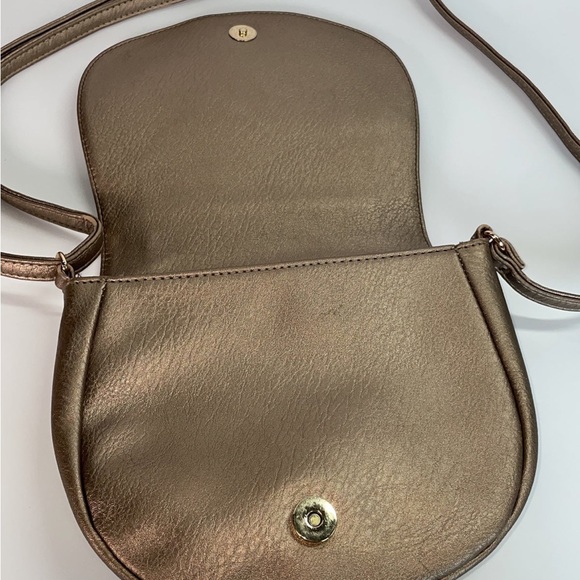 Ceriz Bronze Tone Sling Bag adjustable strap NWOT - Picture 6 of 12